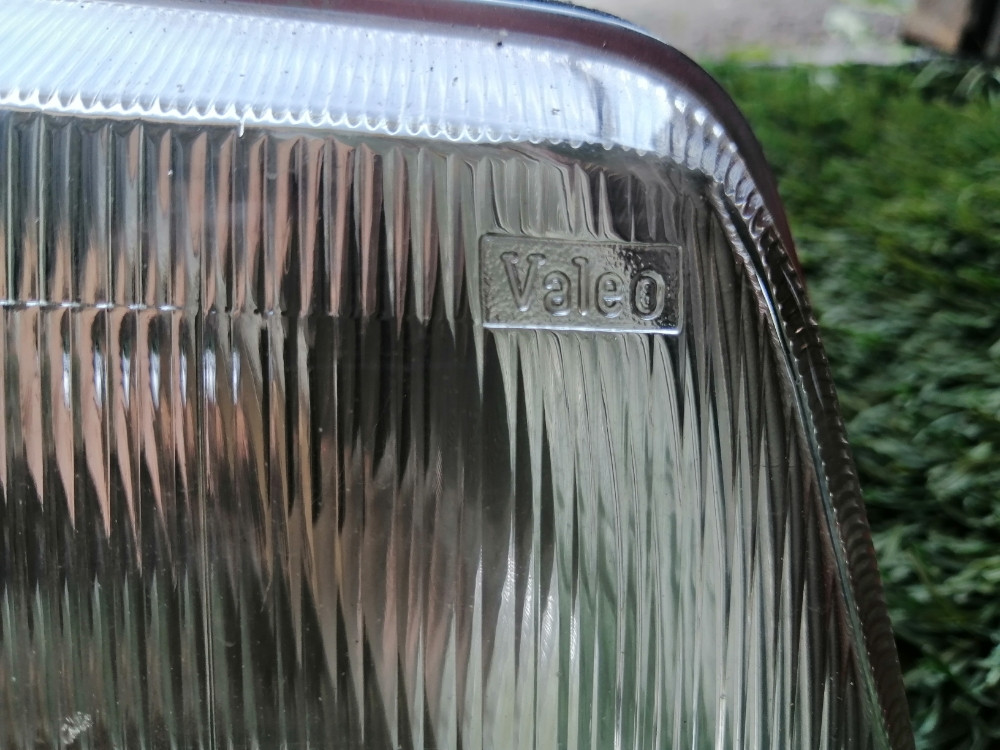Peugeot 205 far valeo pezo