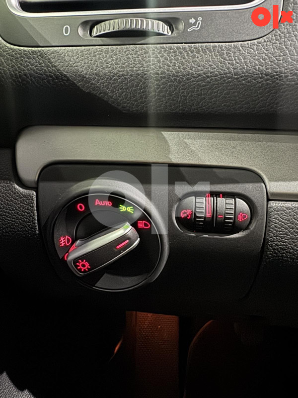 VW GOLF 1.6 TDI HIGHLINE, 2010 GOD, PARK SENZORI,