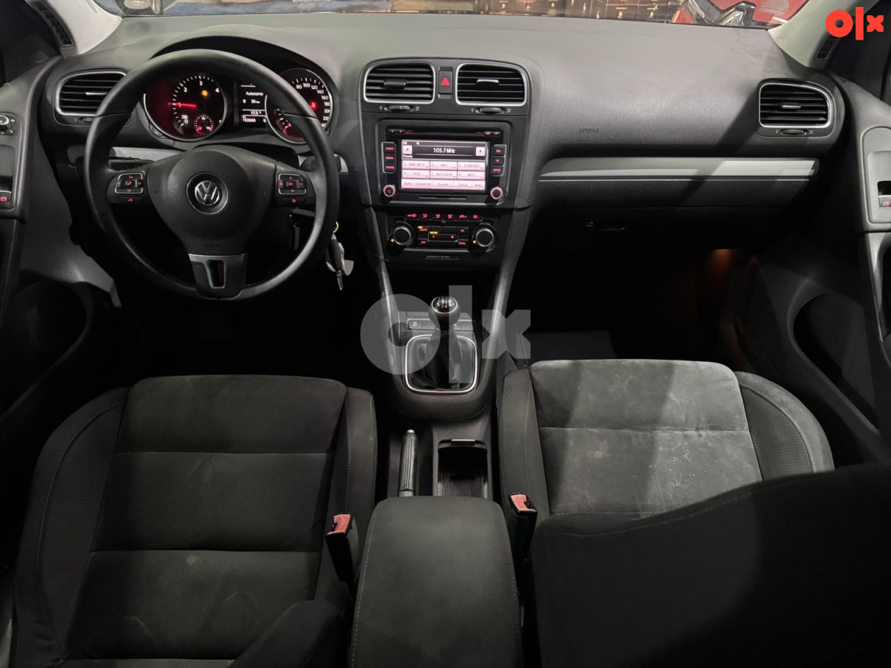 VW GOLF 1.6 TDI HIGHLINE, 2010 GOD, PARK SENZORI,