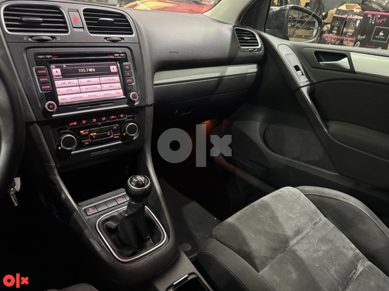 VW GOLF 1.6 TDI HIGHLINE, 2010 GOD, PARK SENZORI,