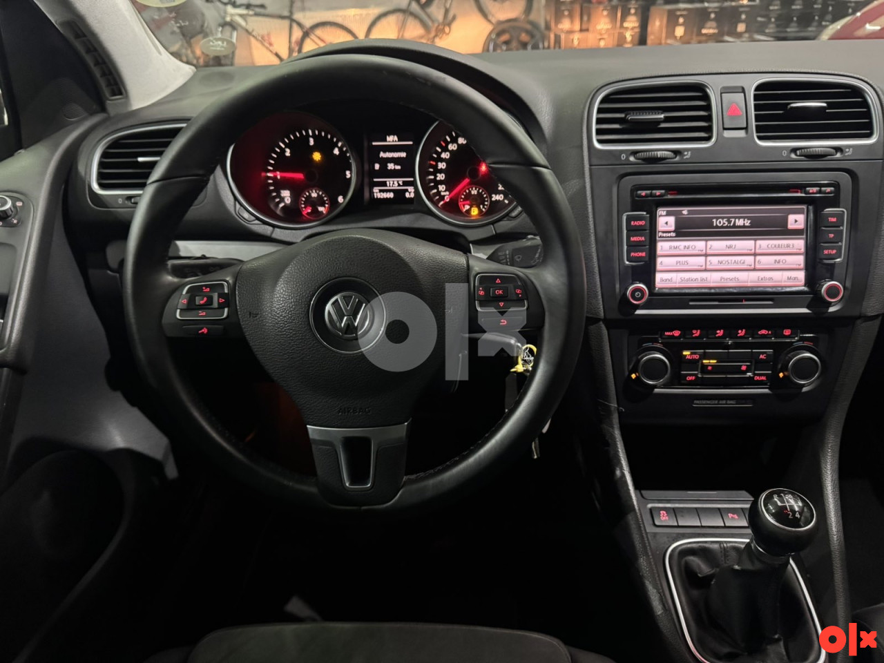 VW GOLF 1.6 TDI HIGHLINE, 2010 GOD, PARK SENZORI,