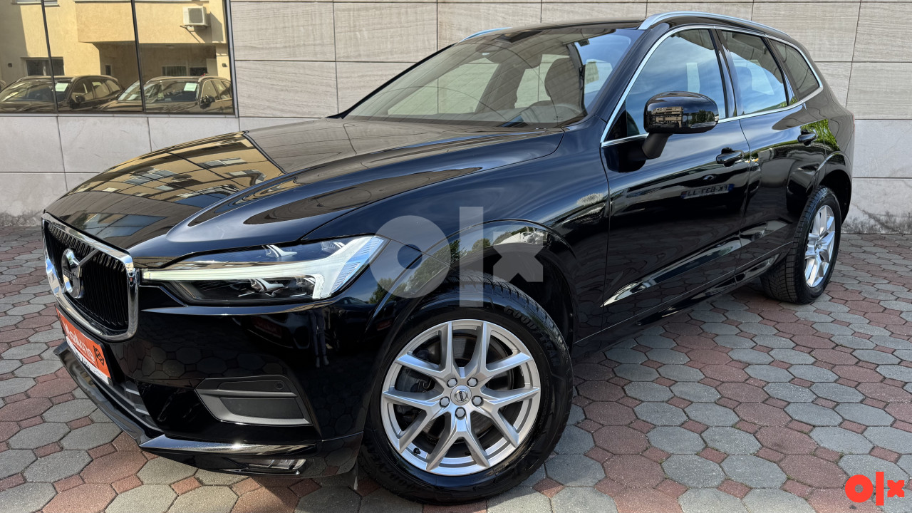 VOLVO XC60 2.0 4x4 "Momentum" Full LED Virtual Kamera Keyless 21G