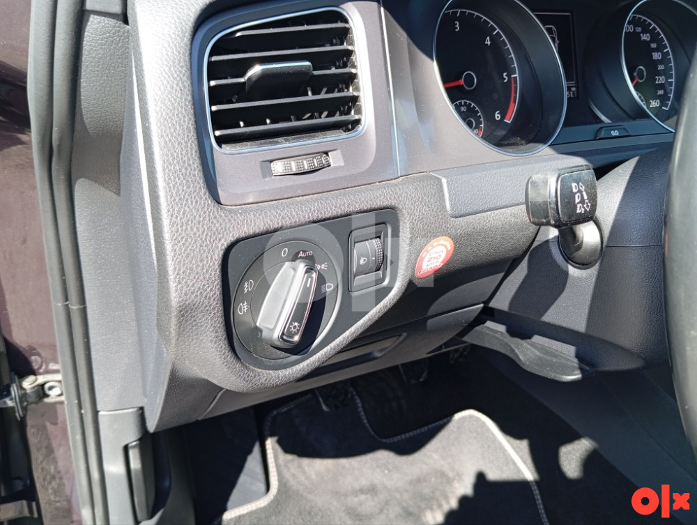 Volkswagen Golf VII 1.6 tdi 2016 god LOUNG