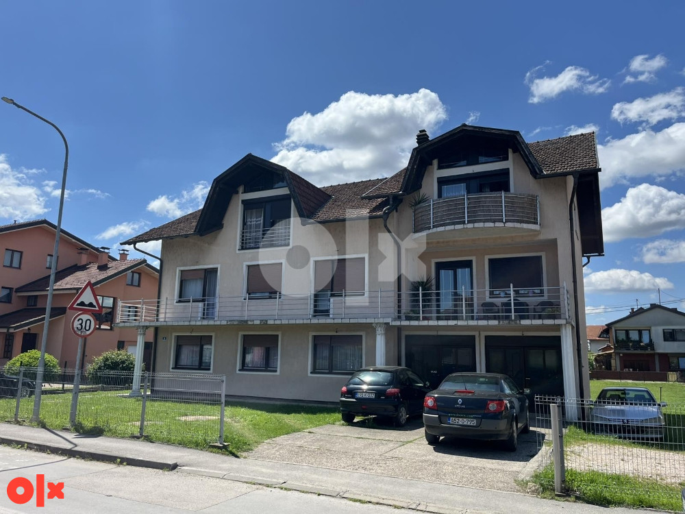 Kuća 420 m2 sa lokalom parcela 1400 m2 Trn 3