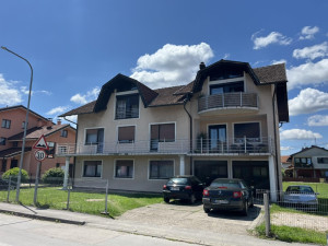 Kuća 420 m2 sa lokalom parcela 1400 m2 Trn photo 3