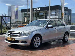 MERCEDES BENZ C 200 2011. M/T