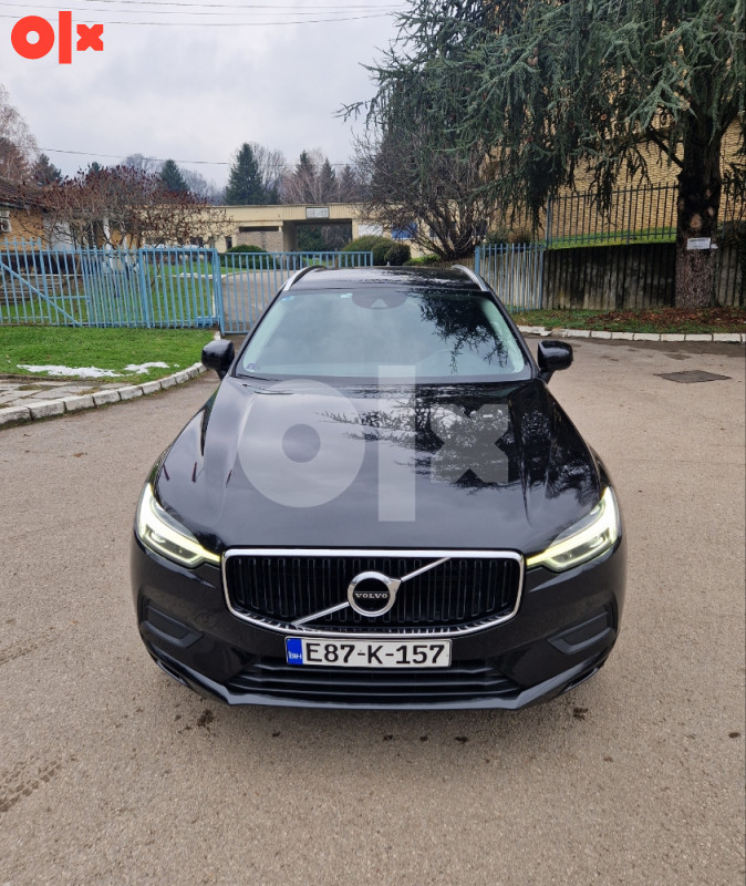 Volvo XC 60 2.0 140KW 4X4 MODEL 2020 GOD EXTRA STANJE REGISTROVAN