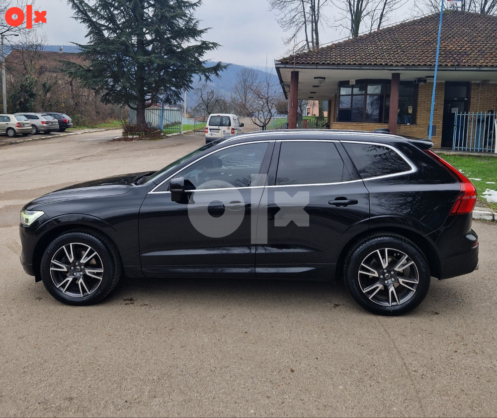 Volvo XC 60 2.0 140KW 4X4 MODEL 2020 GOD EXTRA STANJE REGISTROVAN
