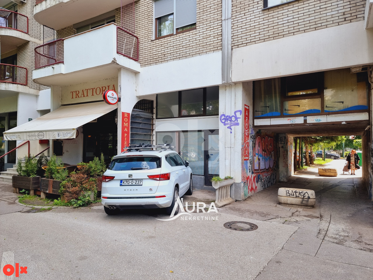 AURA/ Poslovni prostor 68m2 / Grbavica 3