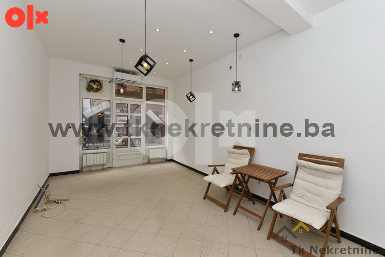 KORZO- Pješačka zona - Adaptiran poslovni prostor 28 m2 6