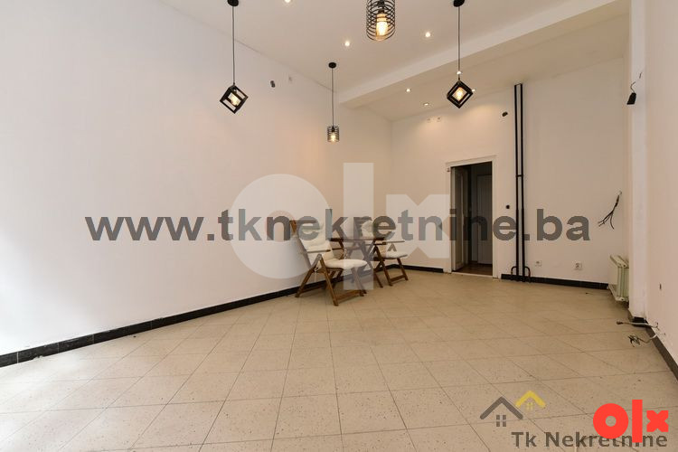 KORZO- Pješačka zona - Adaptiran poslovni prostor 28 m2 9