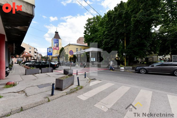 KORZO- Pješačka zona - Adaptiran poslovni prostor 28 m2 16