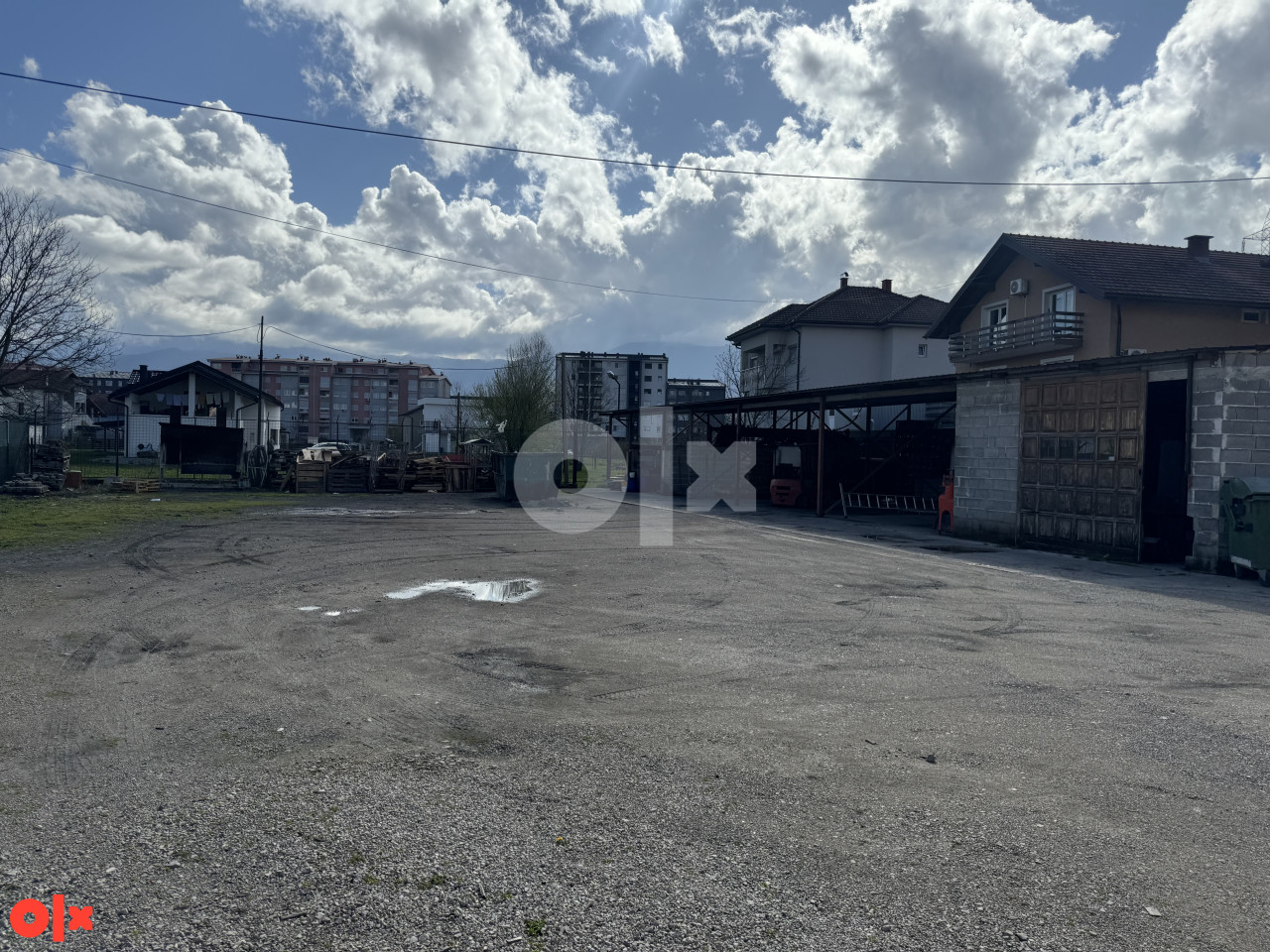Zemljište Bihać 1200 m2 iznajmljivanje