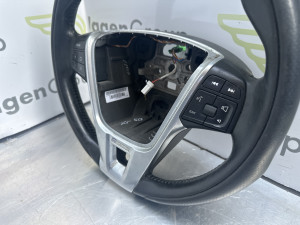 Volan Volvo 2012 (fotografija 4)
