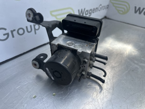 ABS pumpa Volvo XC60 (fotografija 2)