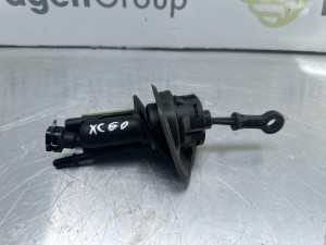 Cilindar kvacila Volvo XC60 (fotografija 1)