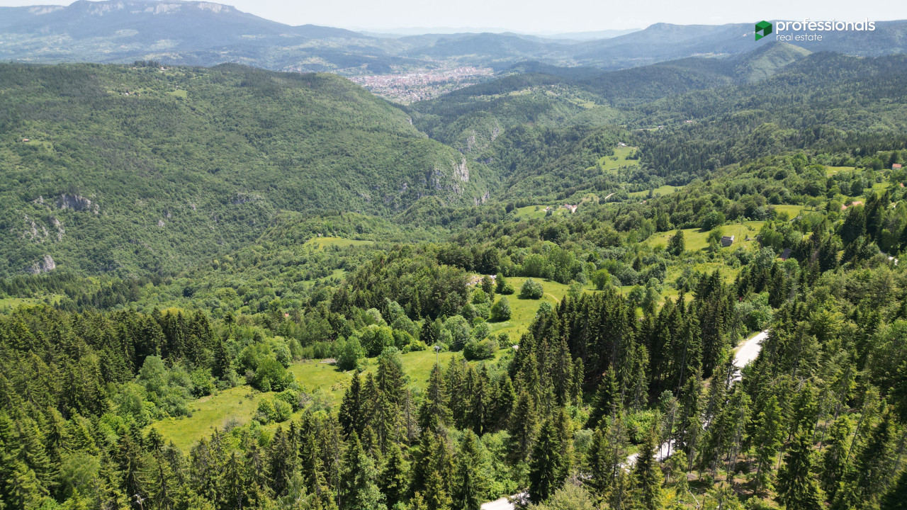 Zemljište Brus Trebević Pale 5