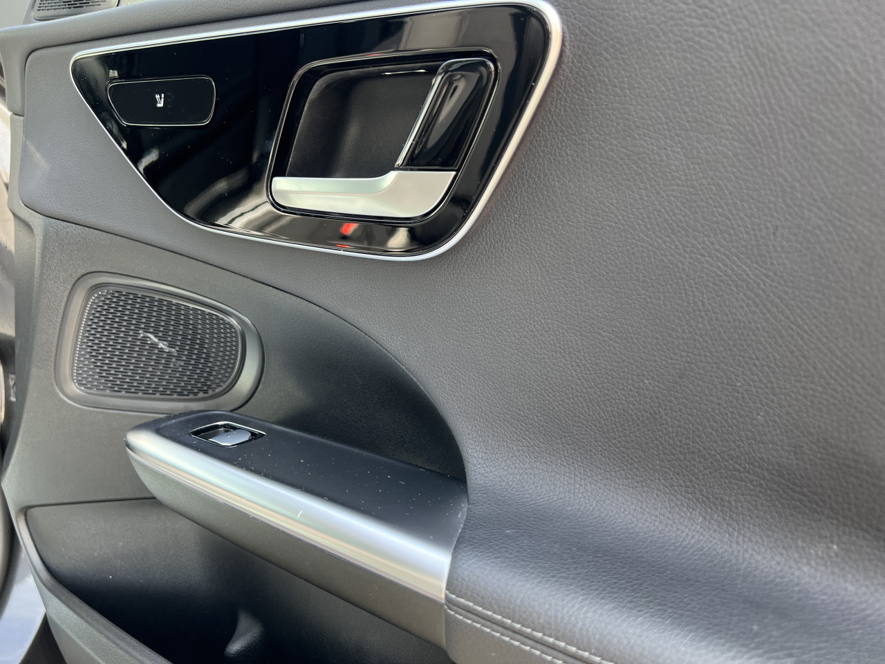Mercedes-Benz C 220 d 4MATIC  ID:2
