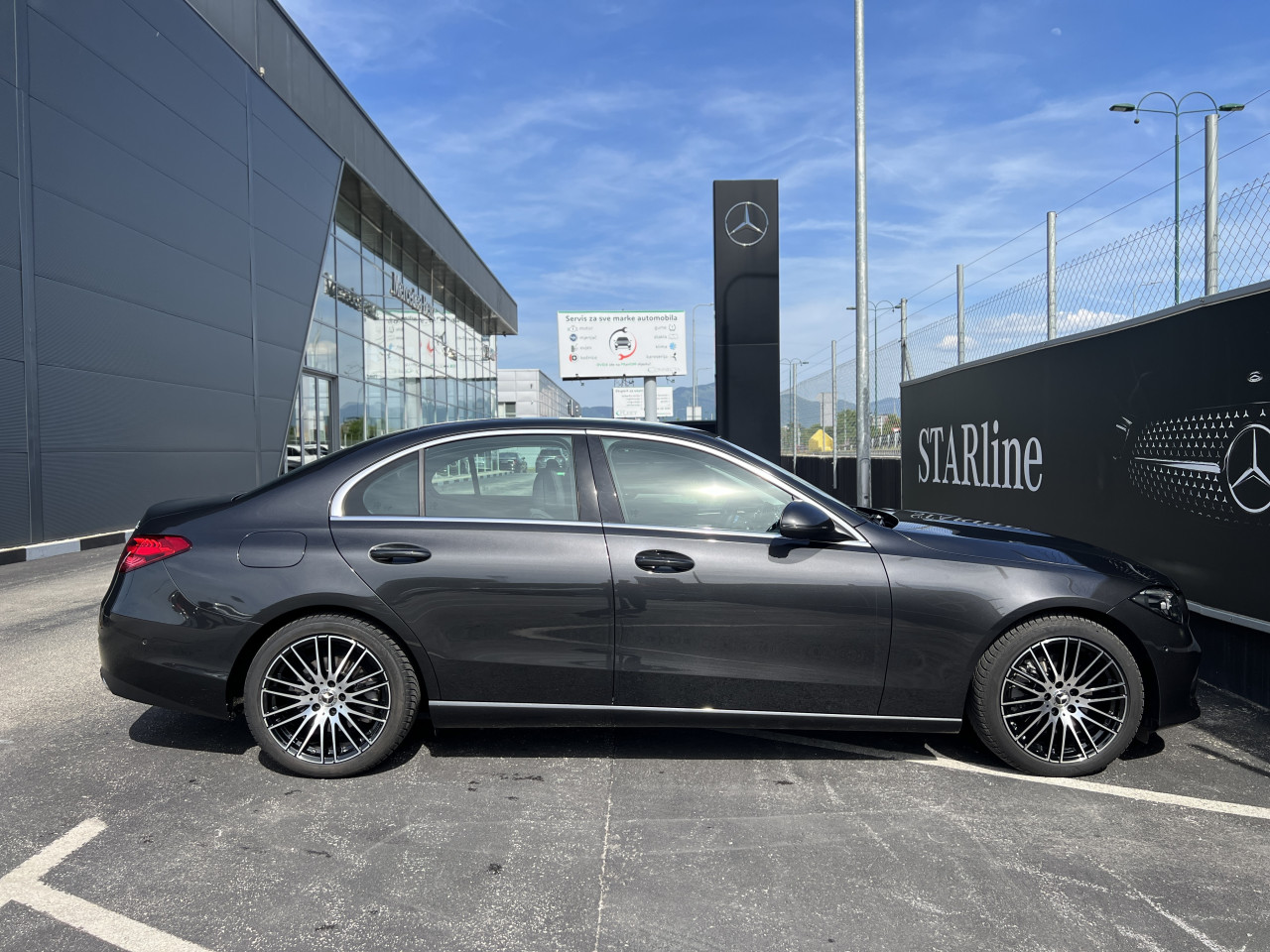Mercedes-Benz C 220 d 4MATIC  ID:2