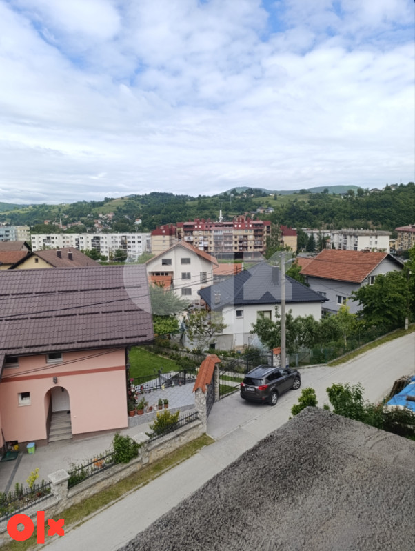 Kuća Hadžići sa tri stana po 80 kv. 3
