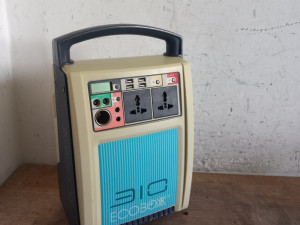 Extra prijenosni solarni generator inverter ECOBOX 310
