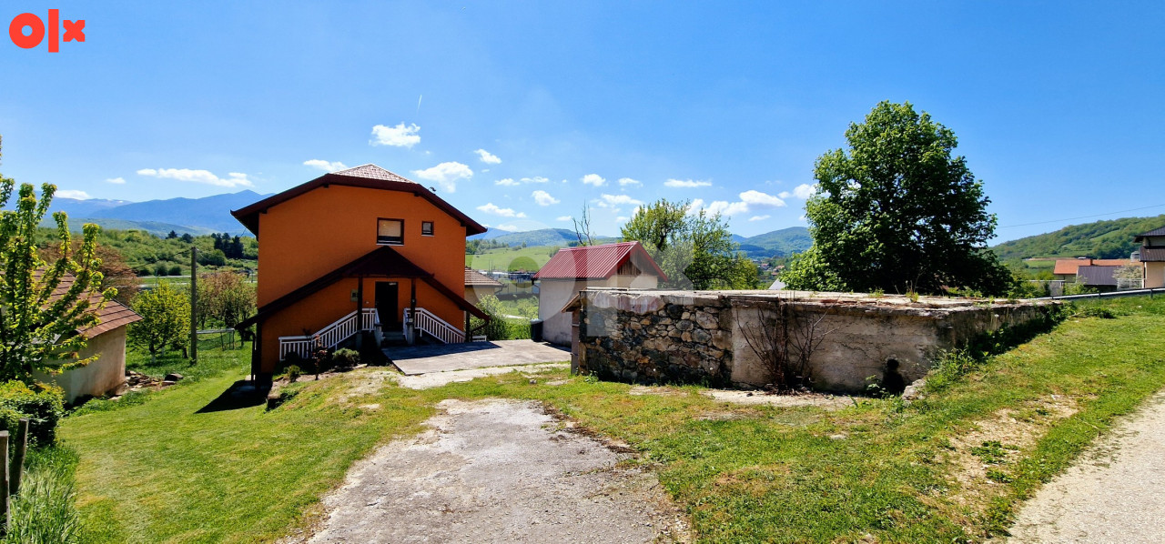 Izuzetna prilika u Tarčinu -  Veliko imanje sa više objekata! 8