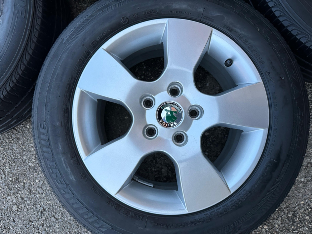 Alu felge Škoda Octavia 15" 5x112 VW Golf 5 6 Seat