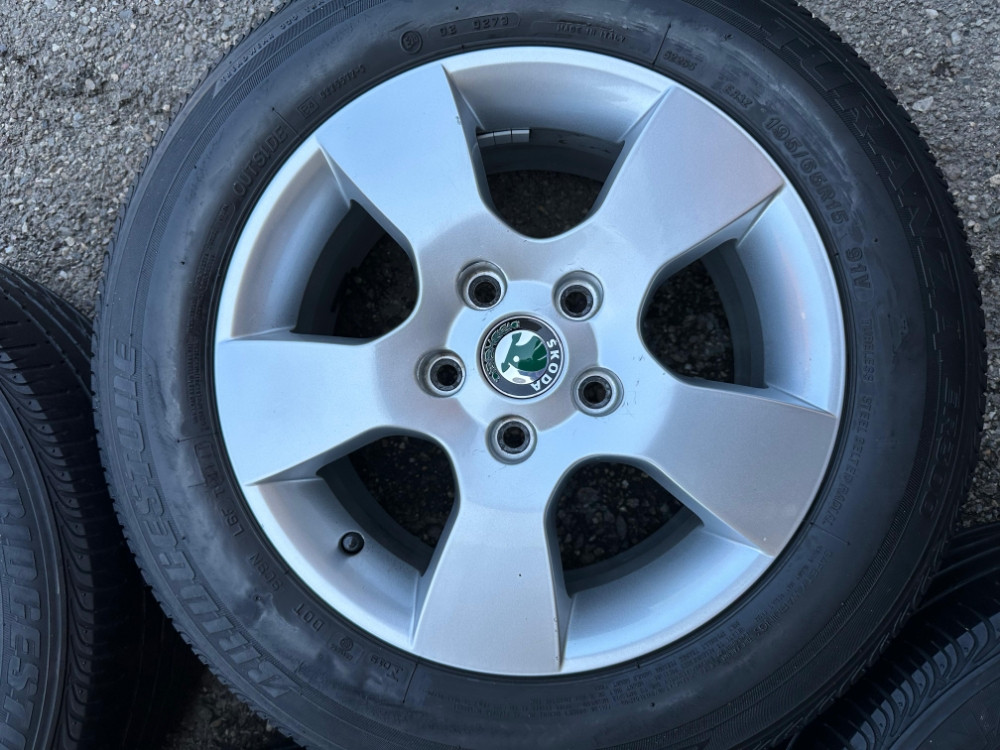 Alu felge Škoda Octavia 15" 5x112 VW Golf 5 6 Seat