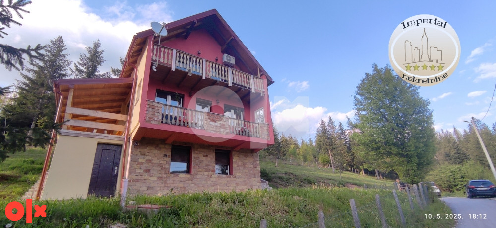 Kuća/Apartmani, Ravna planina, Pale 166 m2, dvorište 900 m2, lux 3