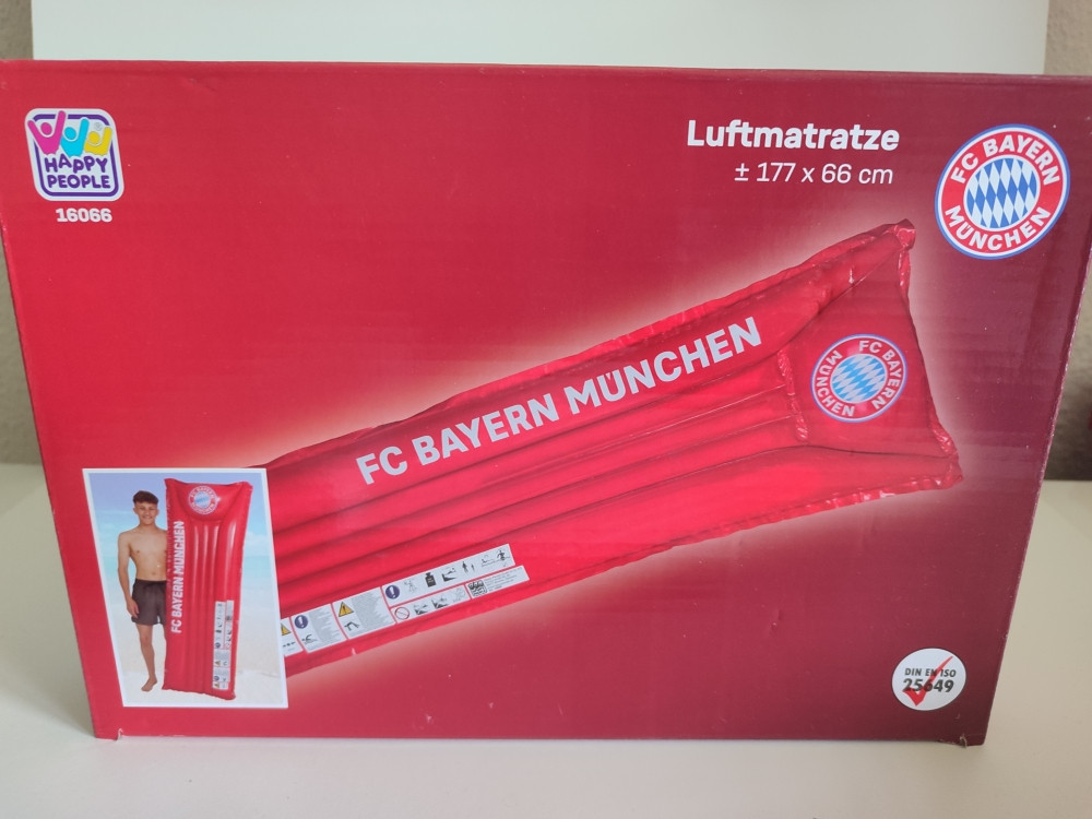 Dusek za plazu 177x66 FC BAYER MUNCHEN