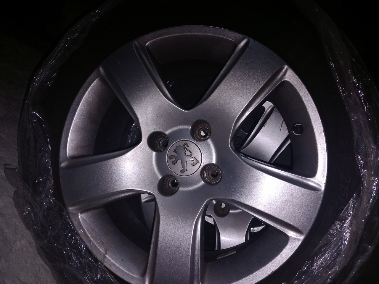 Al felge peugeot originalne ljetne gume 16