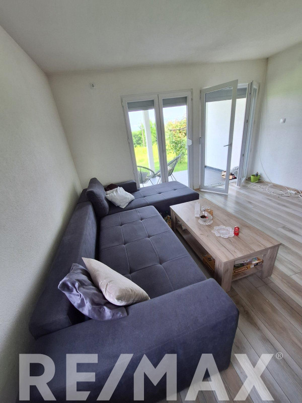 Namještena kuća sa voćnjakom i plantažom lješnjaka -Prijedor 5