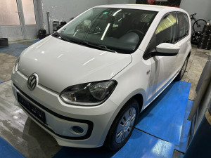 VW UP 1.0 CNG, 2016 GOD, PARK SENZORI, KLIMA, TEMPOMAT