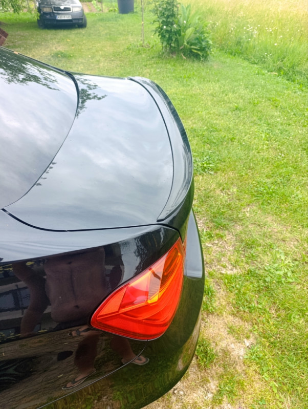 Spojler gepeka BMW F30