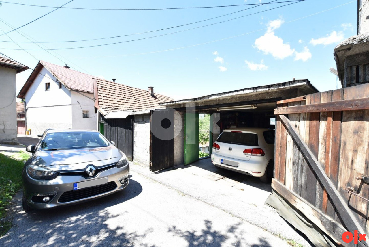 Kuća sa garažom i baštom na parceli 550 m²/ Širokača - Stari Grad - Ansicht 4