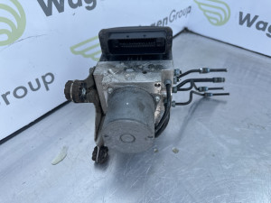 ABS modul pumpa BMW F11 2012 (fotografija 3)