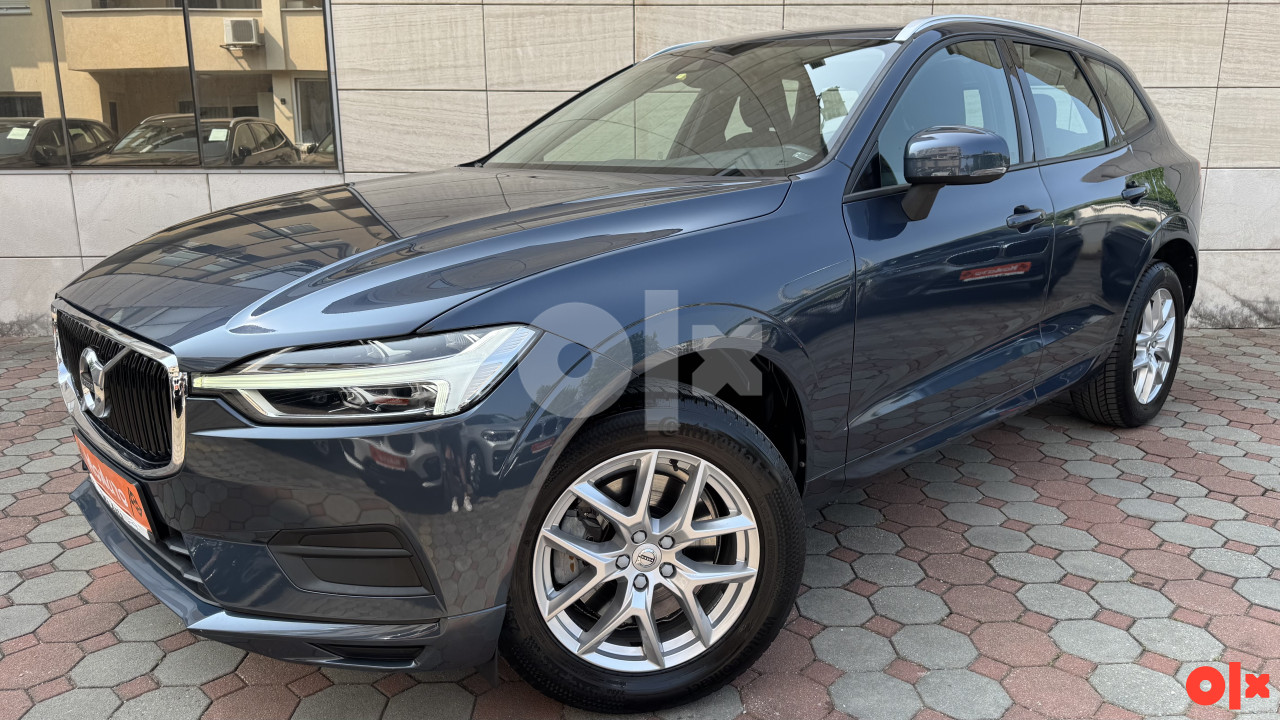 VOLVO XC60 2.0 B4 197ks 4x4 "Momentum" Full LED Virtual Cockpit