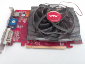 Grafička Ati Radeon HD 4670    5 km