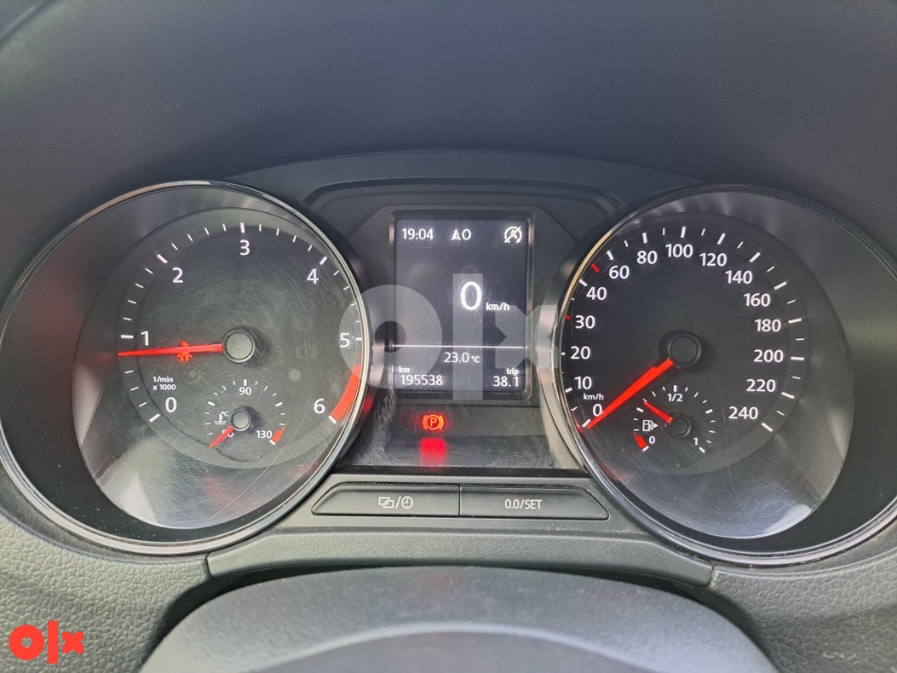 VW POLO 1.4 TDI 55 KW , 2015 GOD, KLIMA,NAVIGACIJA