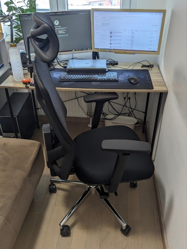 Ergonomska Radna Kancelarijska Stolica Venon-H Mrezasta Crna