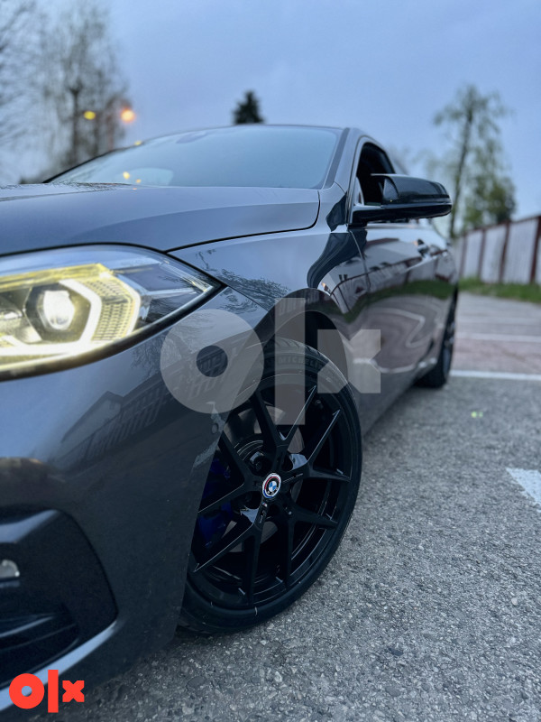 BMW 120 xdrive F40 sport shadow line