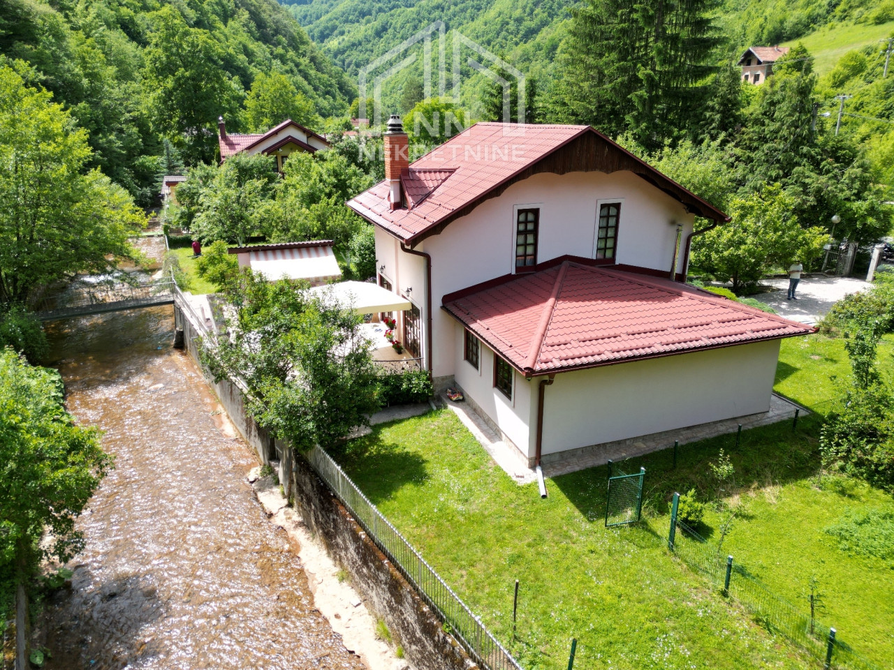 NN Nekretnine : Kuća sa zemljištem 1302m2 - Ilijaš - Ljubina 4