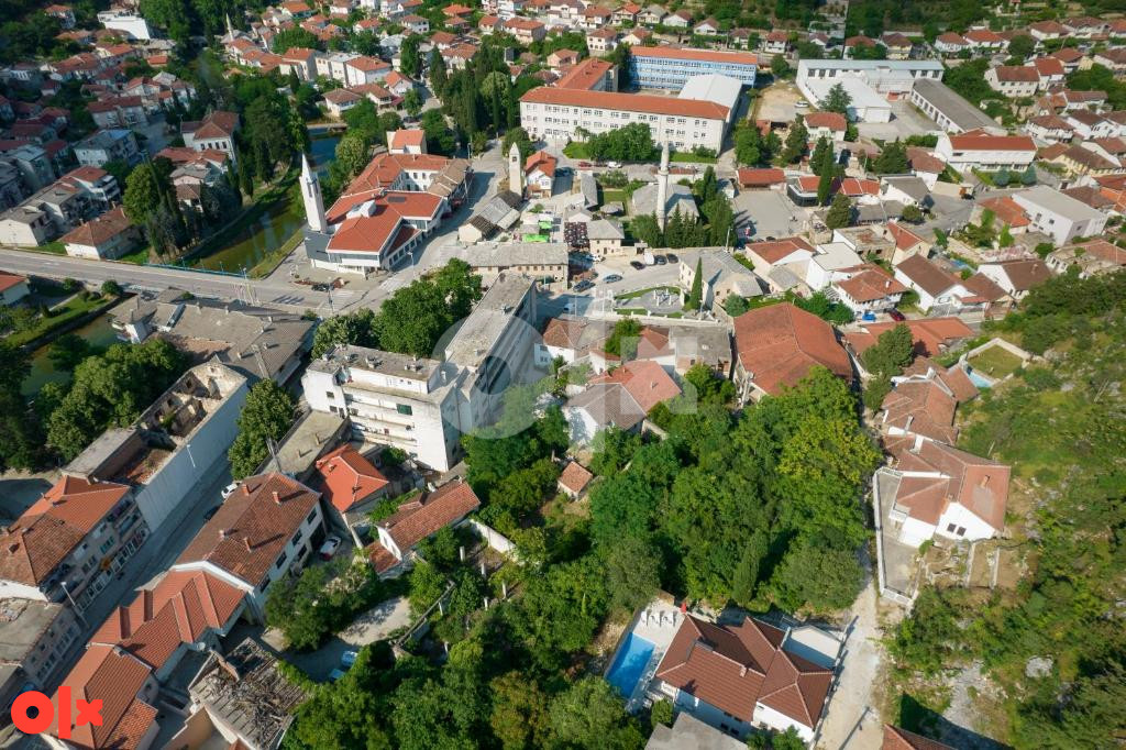 Predivna kuća sa bazenom i panoramskim pogledom na Stolac 5