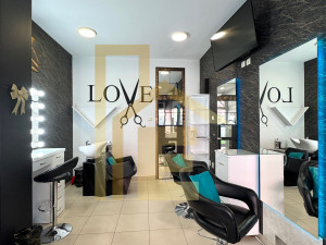 Iznajmljujemo frizersko - kozmetički salon, podnožje Starčevice