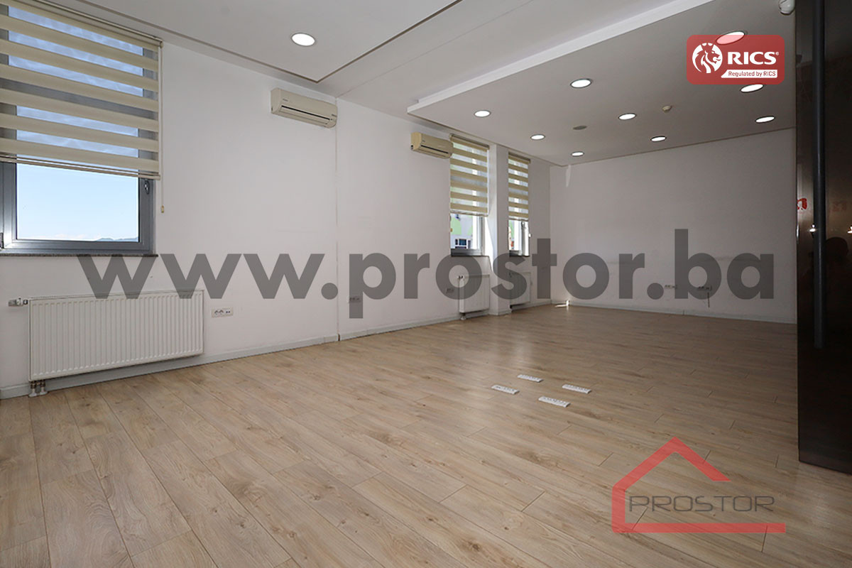 PROSTOR izdaje: Poslovni prostor, 156m2, Stup 5
