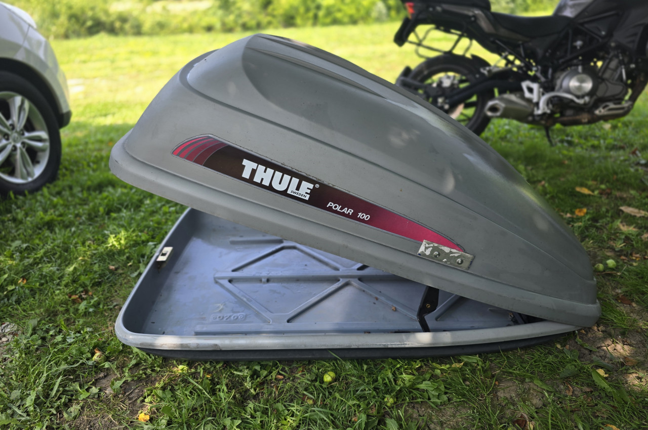 Krovni Kofer Thule Polar 100  350 Litara