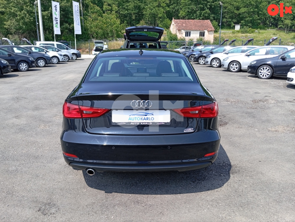 Audi A3 1.6 tdi S tronic Sedan 2014 god Sportpaket Exclusive