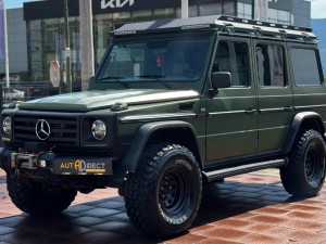 Mercedes-Benz 300 D