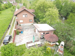 Kuća 200 m2 dvorište 2000 m2 Vrbanja Banja Luka photo 3