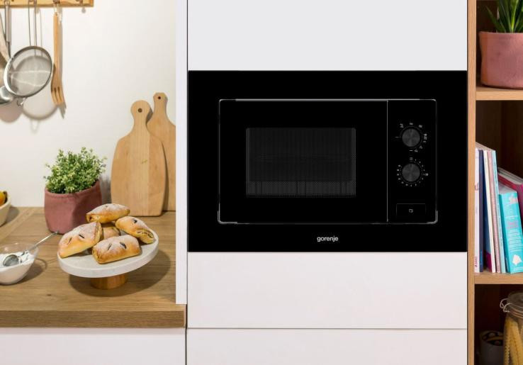 GORENJE crna ugradbena mikrovalna pećnica BM201EG1BG